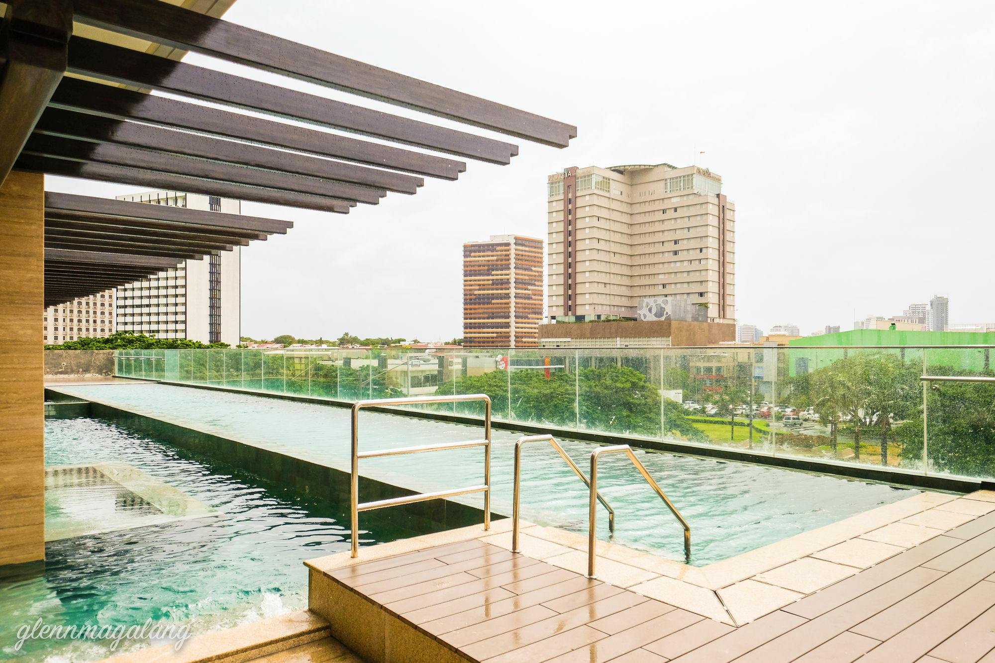 Somerset Alabang Manila Muntinlupa City Екстериор снимка